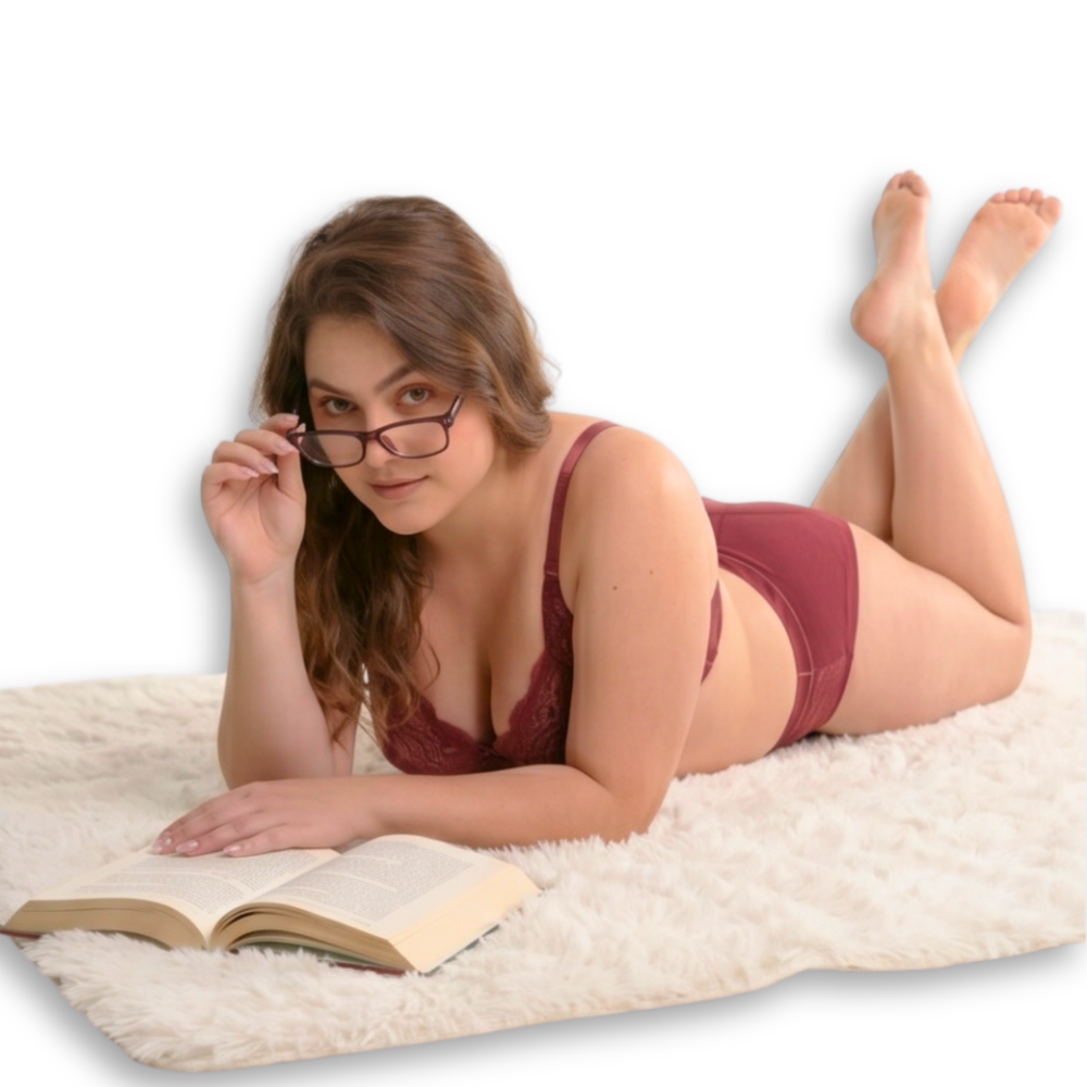 Apple Cut Lingerie Set